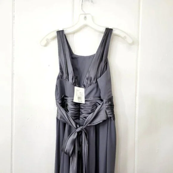 David's Bridal Gray Sleeveless Chiffon Gown Women's Size 6 NWT - Picture 5 of 5
